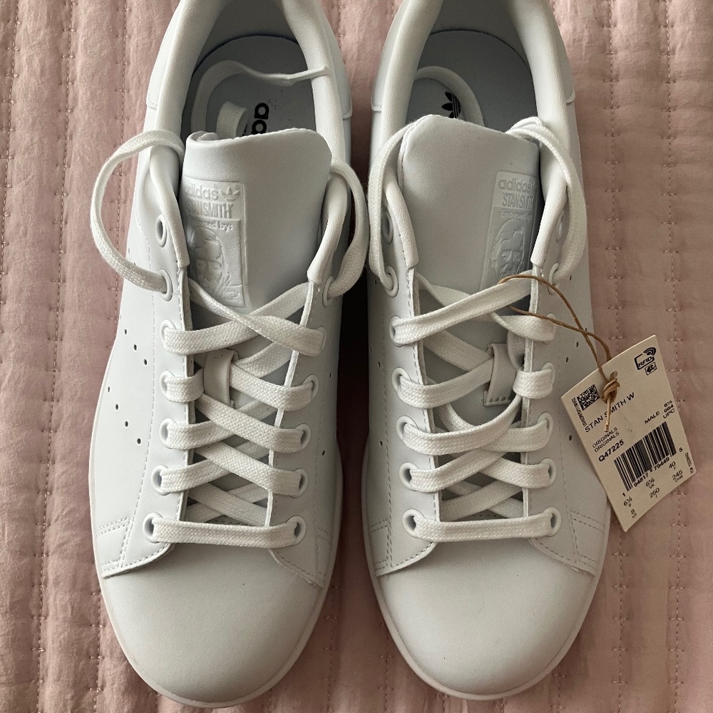 Stan Smith Adidas’s Women’s 8, NWT